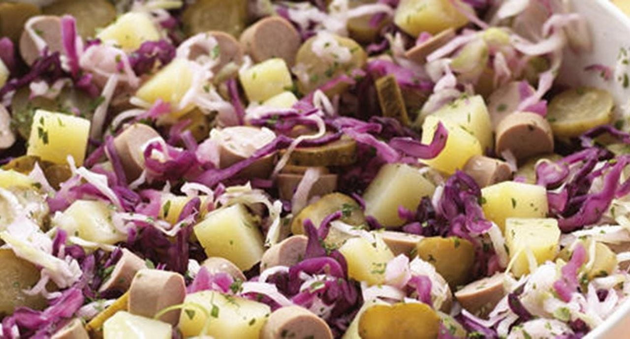 recipe image Salada Colorida de Batata e Salsichas