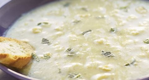 recipe image Sopa de legumes com ovos em farrapos