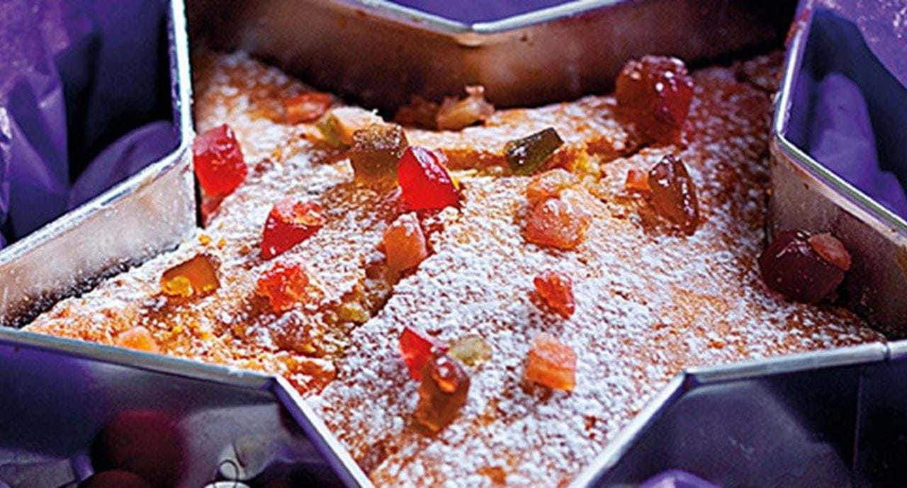 recipe image Bolo de fruta e pistácios