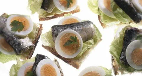 recipe image Canapés de Sardinha