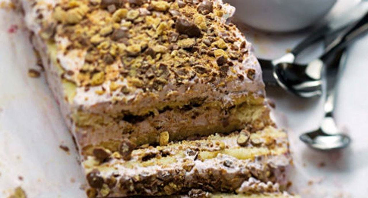 recipe image Duo de mascarpone com doce de cereja