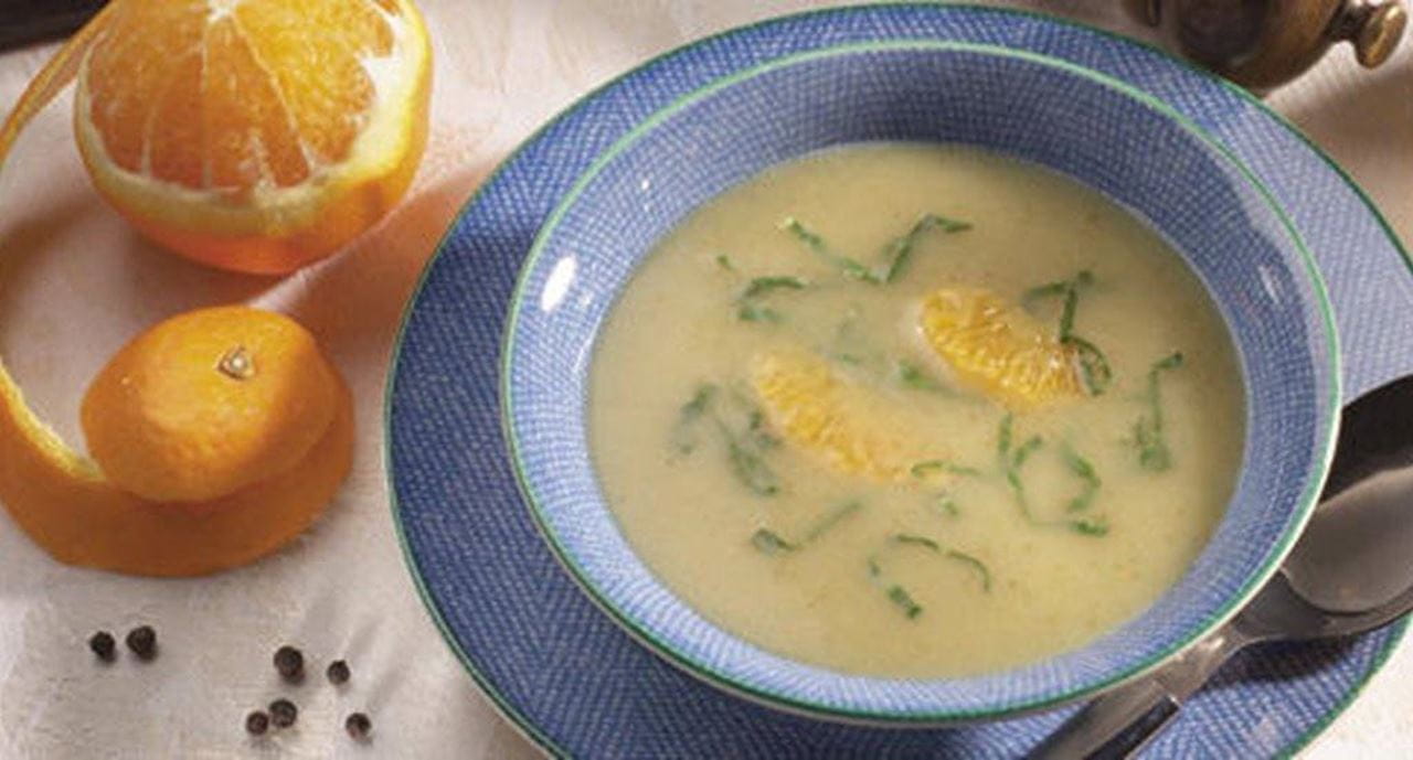 recipe image Sopa de Batatas com Acelgas e Laranja