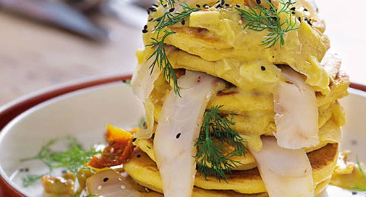recipe image Panquecas com creme de ervas aromáticas e bacalhau fumado