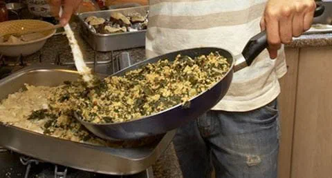 recipe image Bacalhau com migas de broa e farinheira