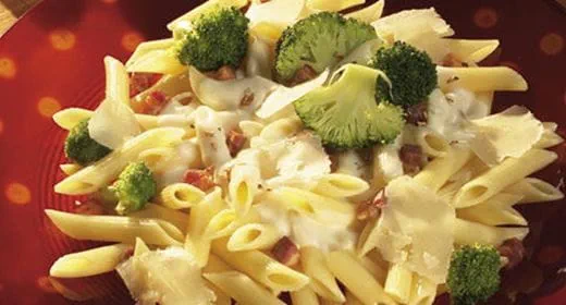 recipe image Penas com Brócolos e Queijo