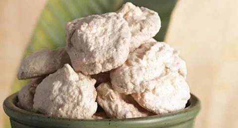 recipe image Suspiros de Coco