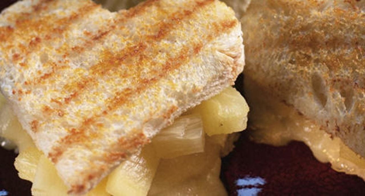 recipe image Tostas com Queijo e Ananás