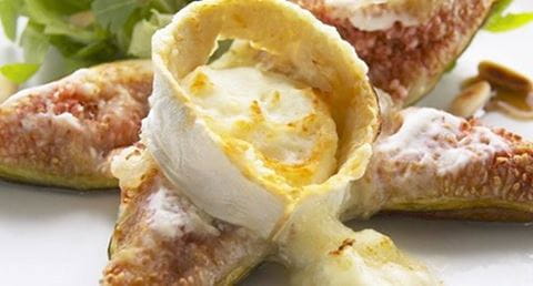 recipe image Salada de figos com chèvre quente