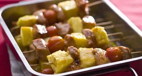 recipe image Espetadinhas de peru no forno com abacaxi