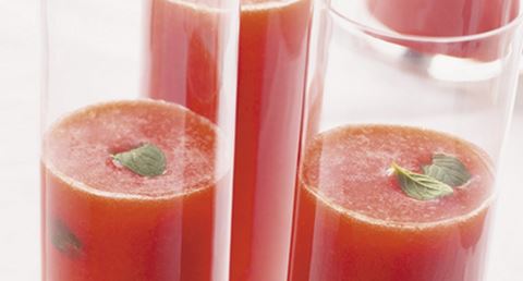 recipe image Vitamina de morangos e citrinos com cenoura