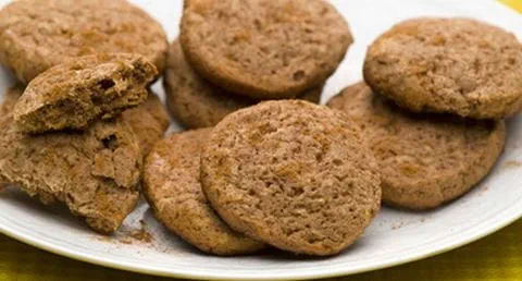 recipe image Bolachas de pêra e canela