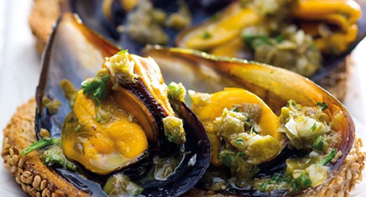 recipe image Mexilhão com “pesto” de alcaparras