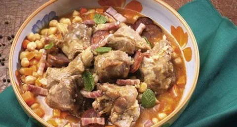 recipe image Borrego Guisado com Grão