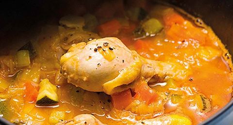 recipe image Frango estufado com legumes