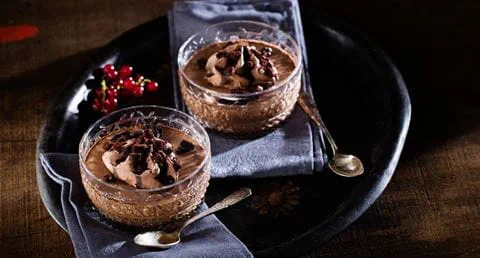 recipe image Mousse Gelada de Chocolate com Rum e Toffee