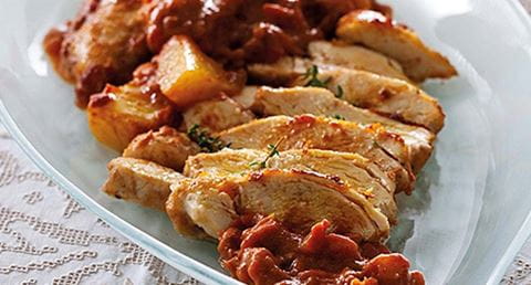 recipe image Peito de frango com molho de chocolate e especiarias