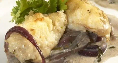 recipe image Lombos de tamboril com molho de coco e coentros