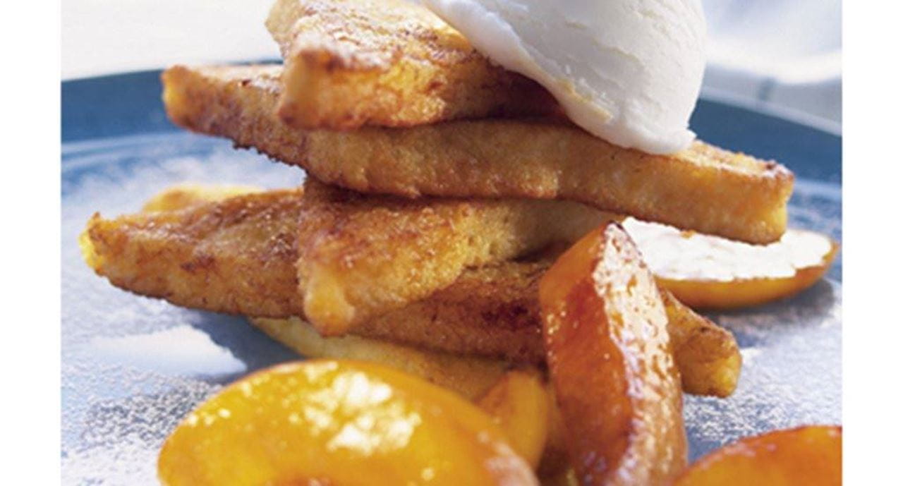 recipe image French Toast com pêssegos e gelado