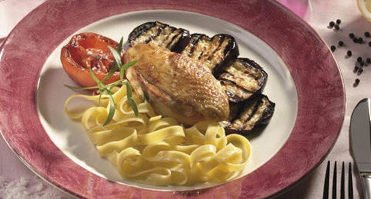 recipe image Peito de Frango do Campo Assado com Tomate