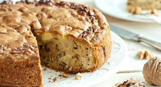 recipe image Bolo de maçã e nozes