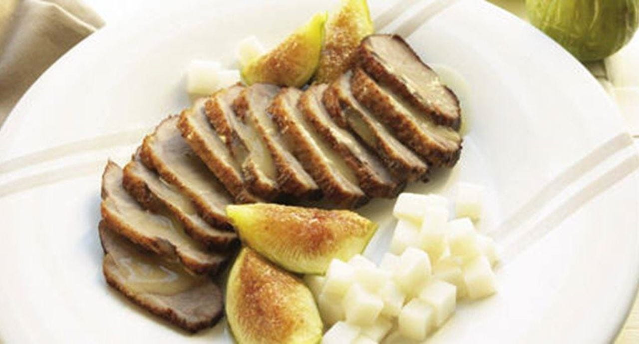 recipe image Peito de Pato com Nabos e Figos
