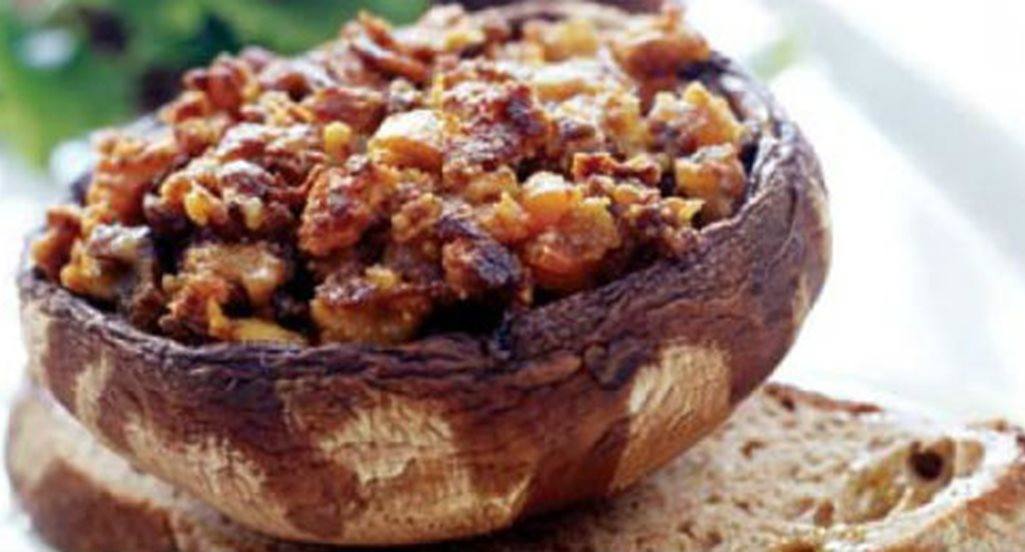 recipe image Cogumelos recheados com farinheira