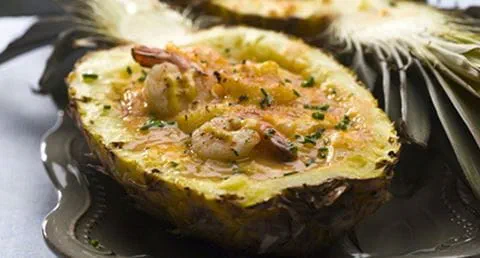 recipe image Camarão tropical em caixa de abacaxi