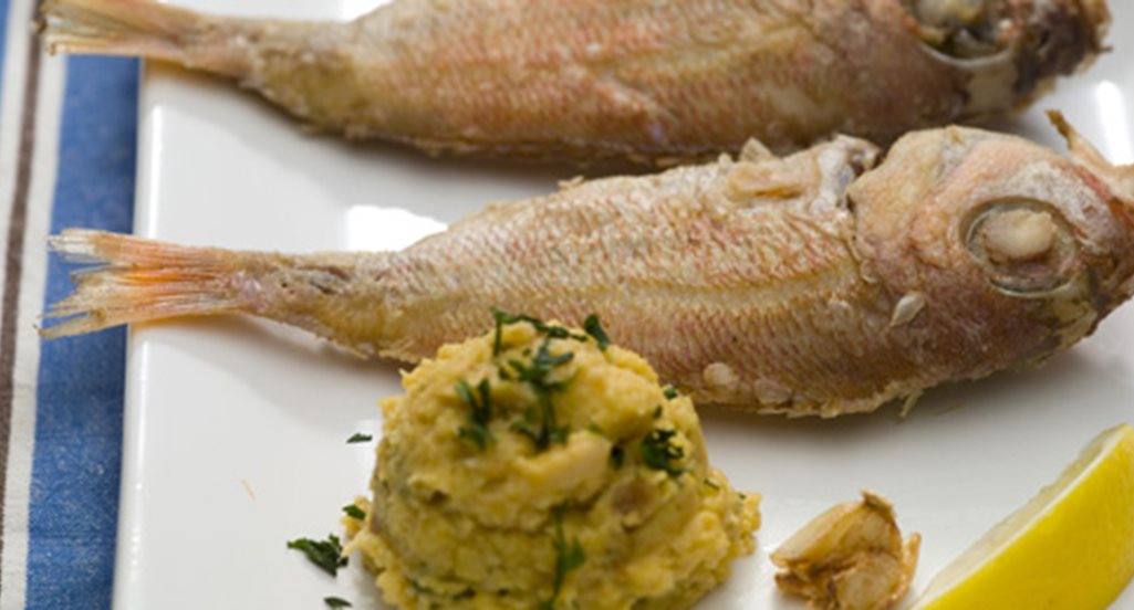 recipe image Cachuchos fritos com migas de alho e coentros