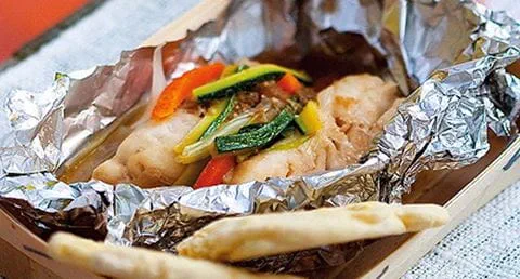 recipe image Lombos de pescada em papelote sobre brasas