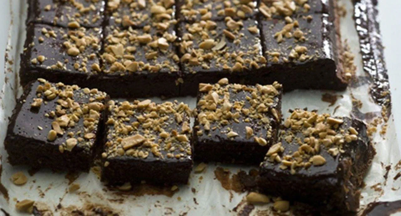 recipe image Quadrados de chocolate e amendoim