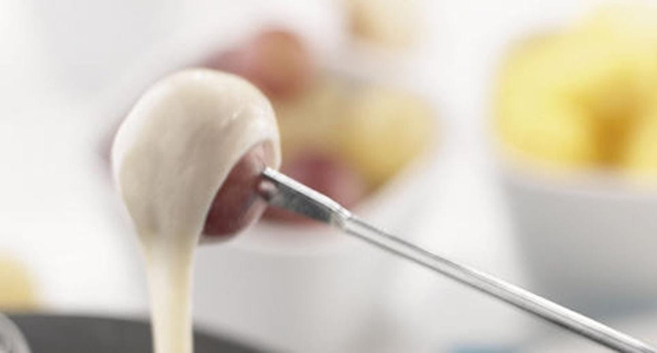recipe image Fondue de Queijo e Frutos