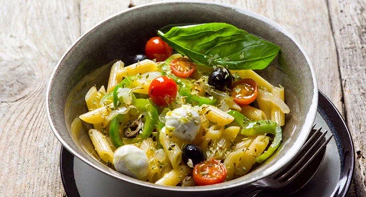 recipe image Salada mediterrânica de massa