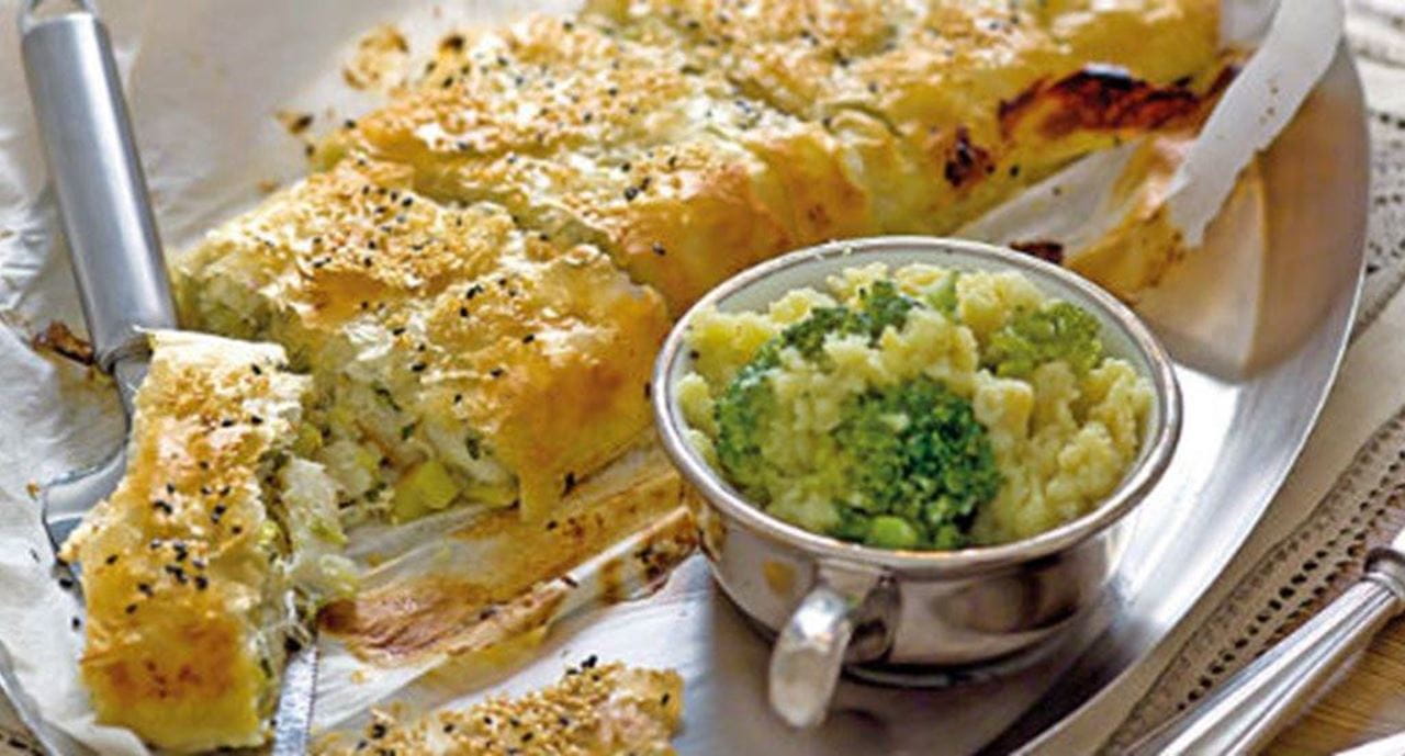 recipe image Strudel de bacalhau com esmagada de batata doce e brócolos