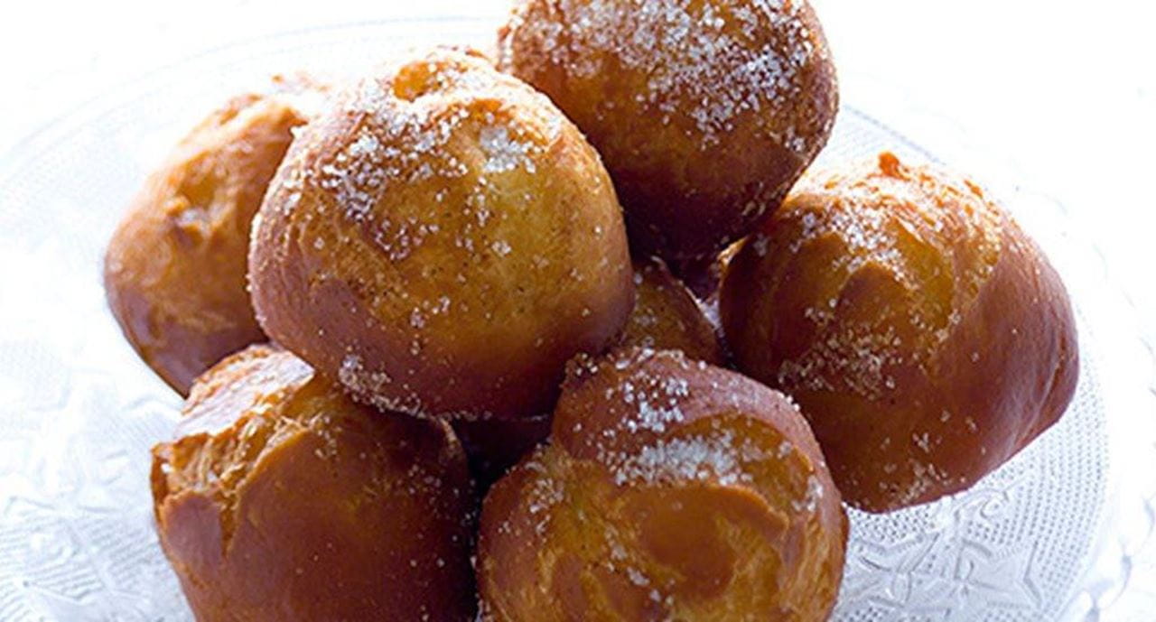 recipe image Filhós rápidas com calda de mel