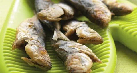 recipe image Fritada mista com arroz de alho e coentros