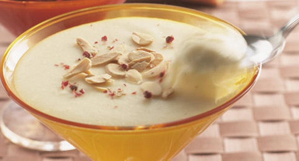 recipe image Sobremesa Perfumada de Amêndoas