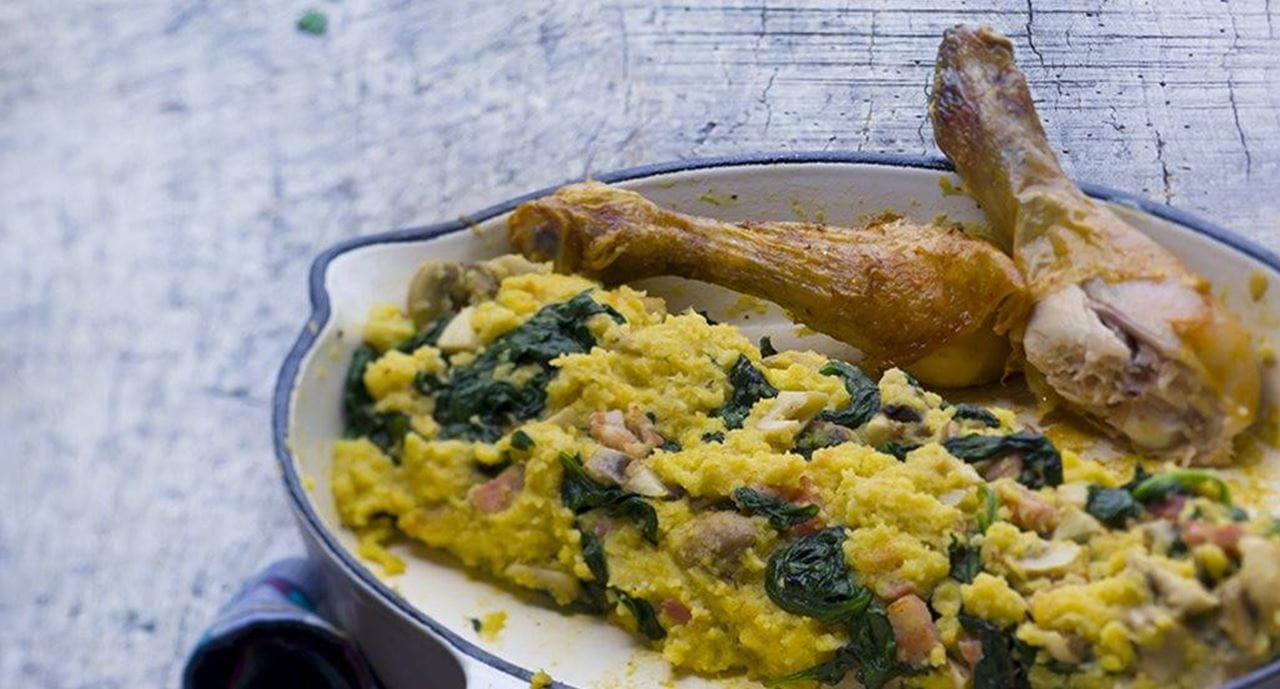 recipe image Migas de broa e cogumelos com espinafres