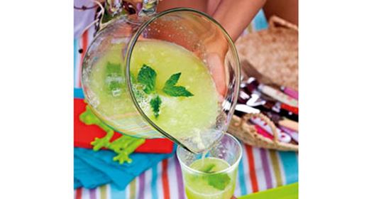 recipe image Sumo de meloa com lima/limão e hortelã