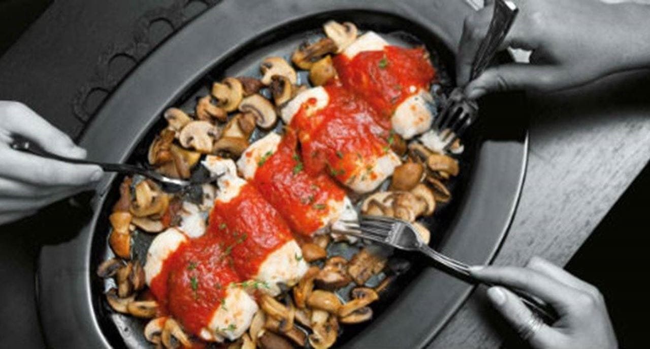 recipe image Crepes de arroz com peixe e legumes em molho oriental