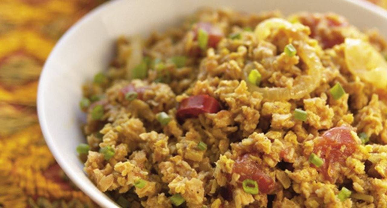 recipe image Caril vegetariano com arroz de sultanas