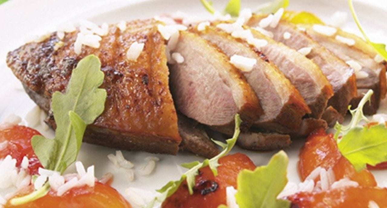 recipe image Magret de pato com molho de ameixas