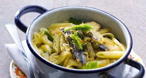 recipe image Penne com sardinhas e funcho
