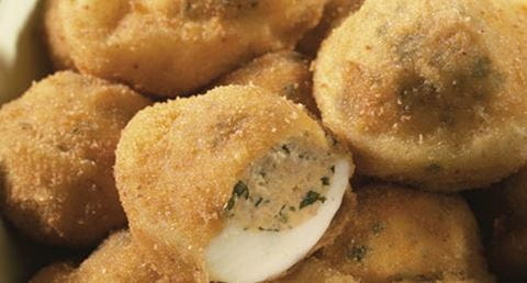 recipe image Ovos Verdes à Nossa Moda com Salada de Massa