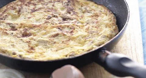 recipe image Tortilha de Cebola e Espargos