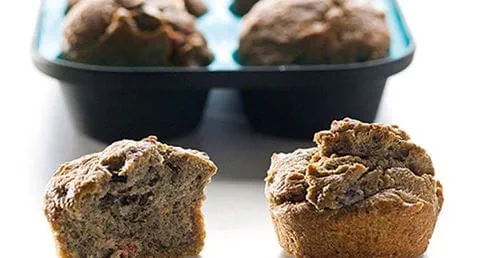 recipe image Queques de anchova com azeitona preta