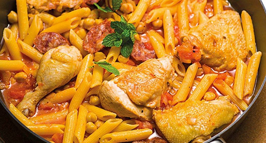 recipe image Massada de frango com tomate e grão