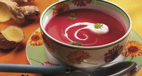 recipe image Sopa Fria de Beterraba com Ervas e Cebolinho