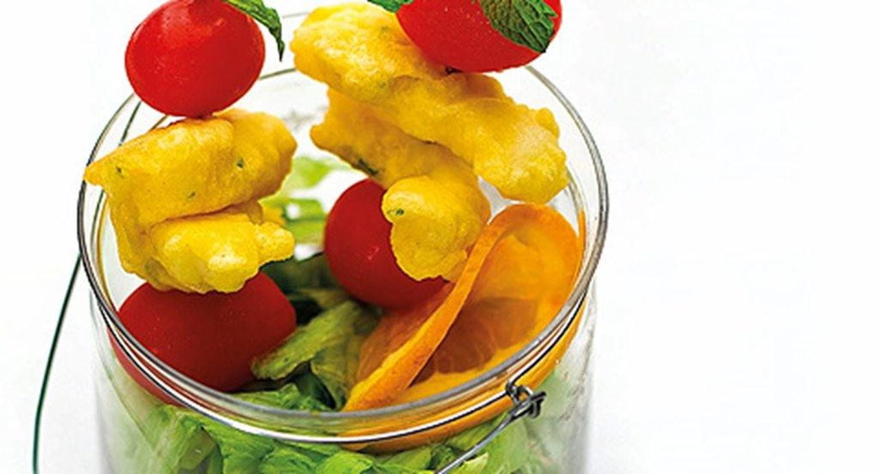 recipe image Espetadas de choco em crosta com salada de beterraba e alface