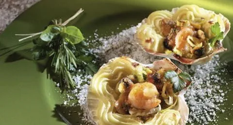 recipe image Gratinado de Mariscos em Casca de Vieira