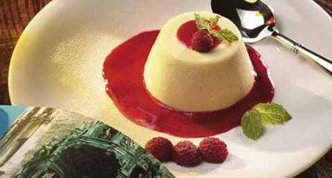 recipe image Creme Bavarois com Framboesas